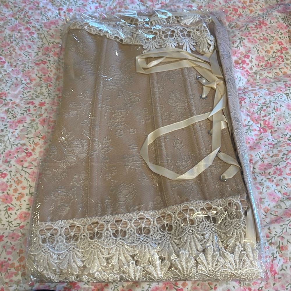 NWT Original packaging brand new Bustier